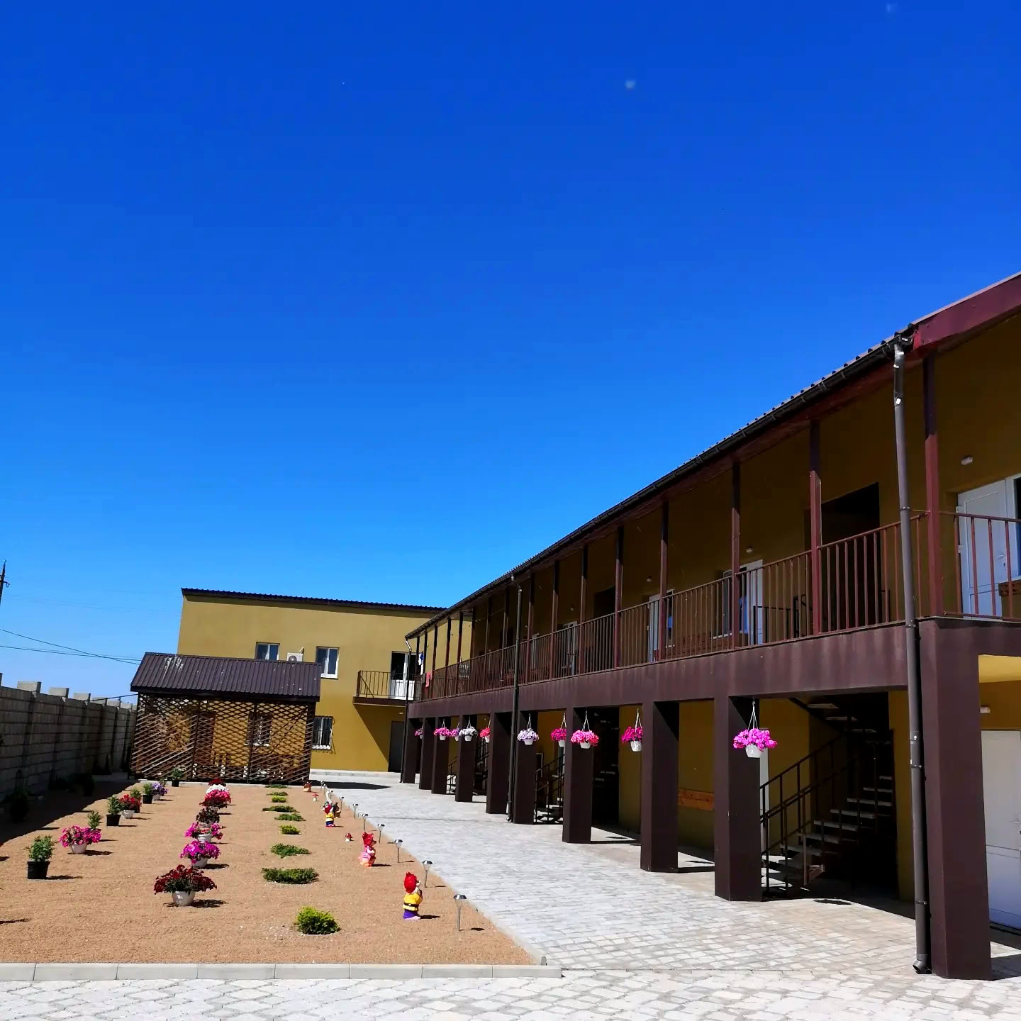 Гостевой дом “Golden Resort”